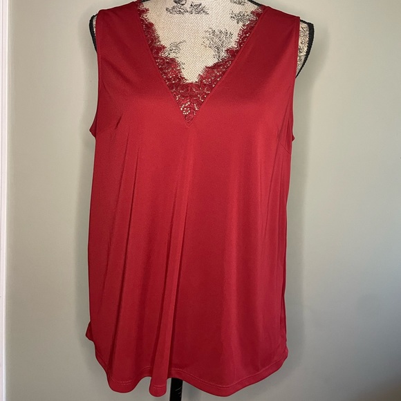 H&M deep red lace tank top - Picture 1 of 4